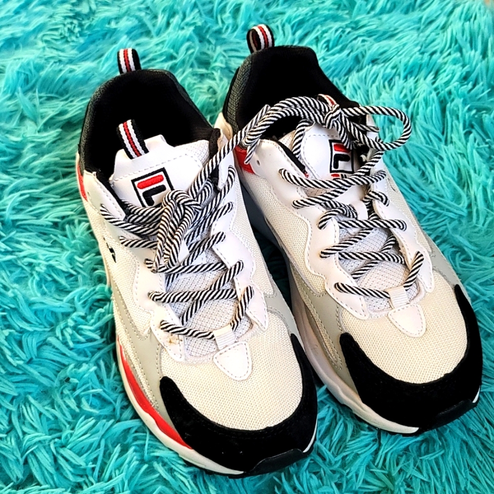 Fila Disruptor